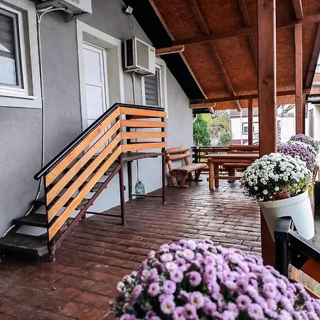 公寓 S. A. L. Prenociste *