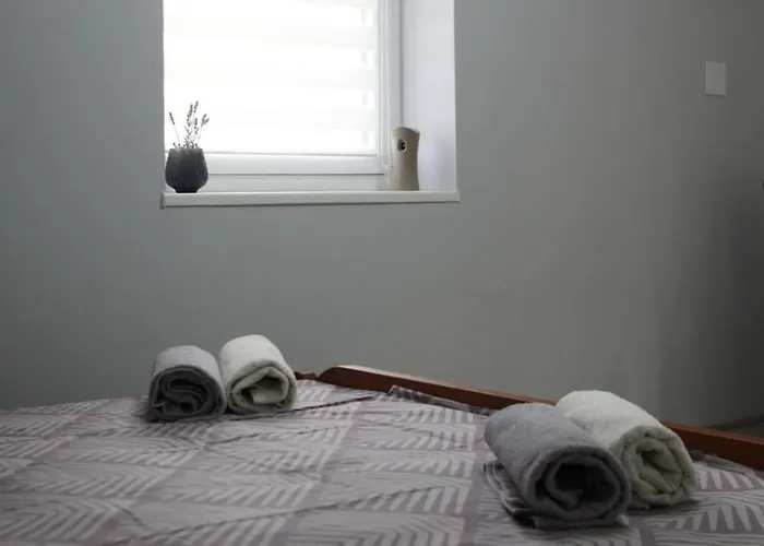 S. A. L. Prenociste 公寓