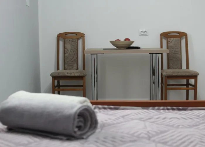 S. A. L. Prenociste 公寓 兹雷尼亚宁